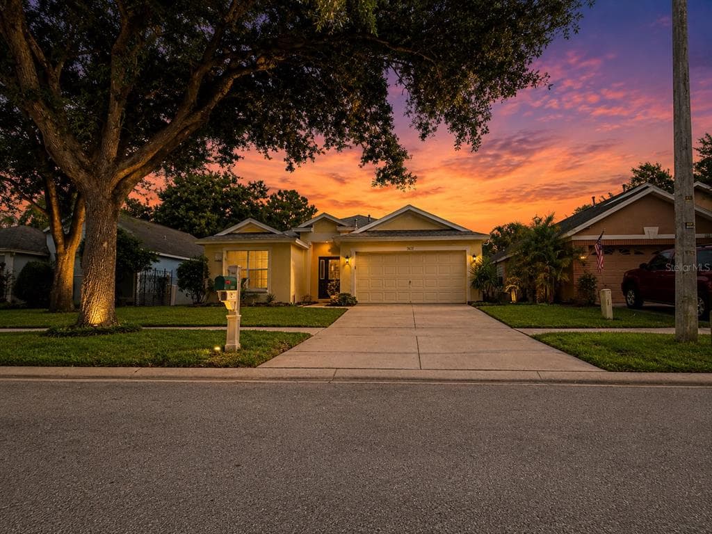 7620 WILTSHIRE PARK PLACE APOLLO BEACH, FL 33572
