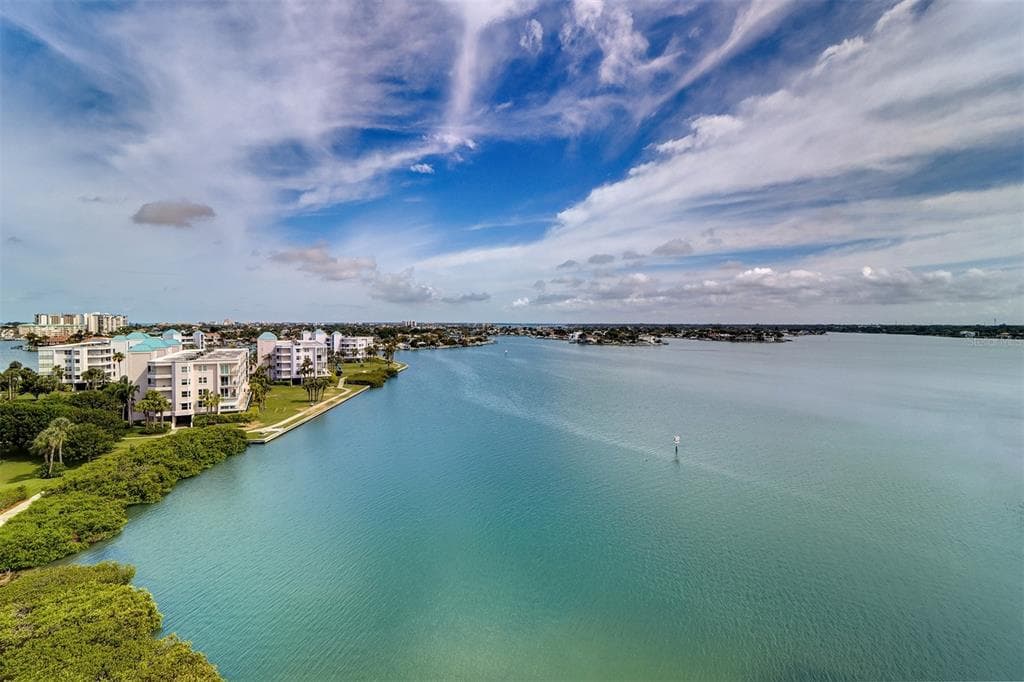 7963 SAILBOAT KEY BOULEVARD S UNIT 604 SOUTH PASADENA, FL 33707