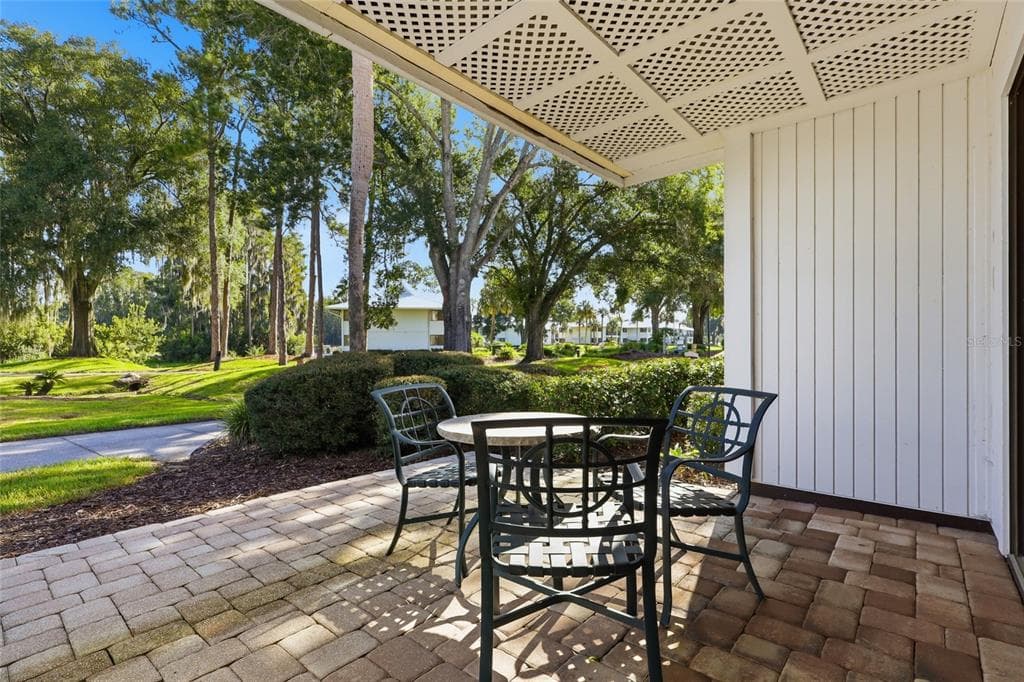 4770 FOX HUNT DRIVE UNIT A511/A513 WESLEY CHAPEL, FL 33543
