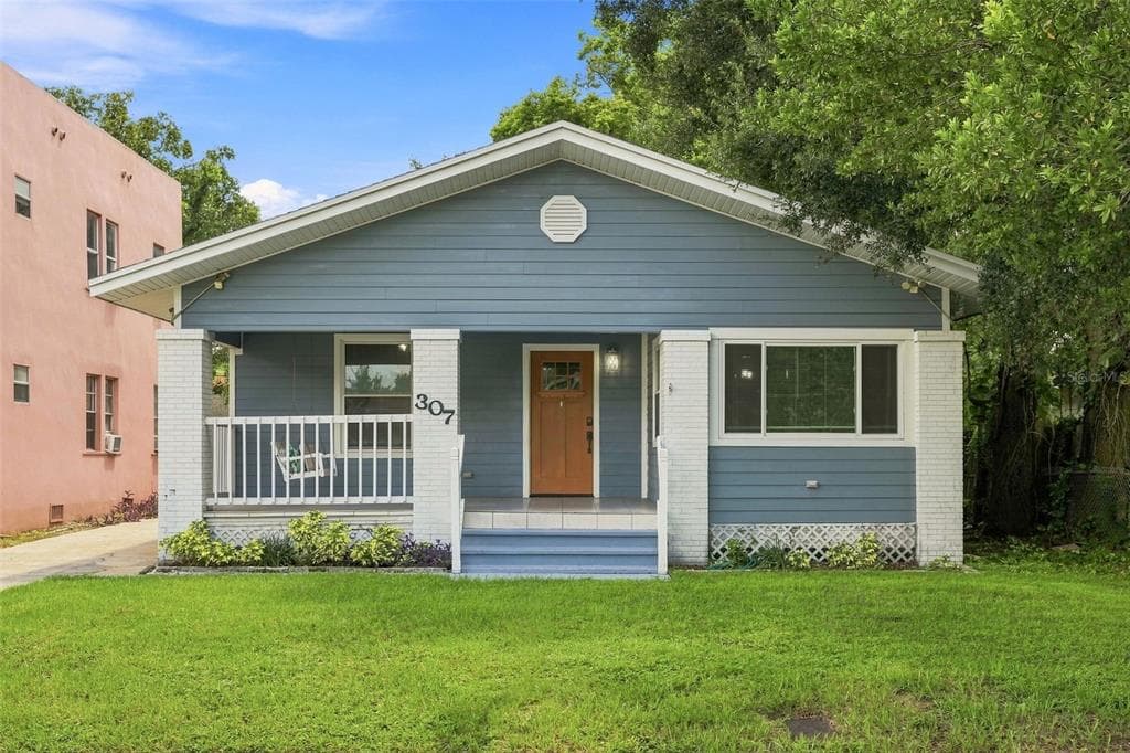 307 E NORTH STREET TAMPA, FL 33604