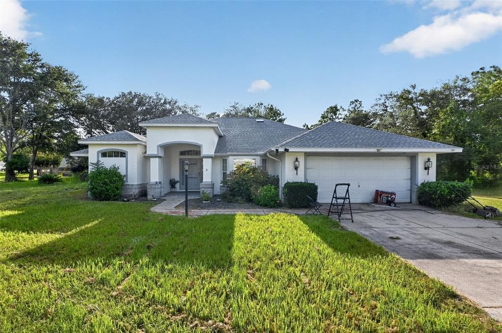 2625 W AXELWOOD DRIVE BEVERLY HILLS, FL 34465