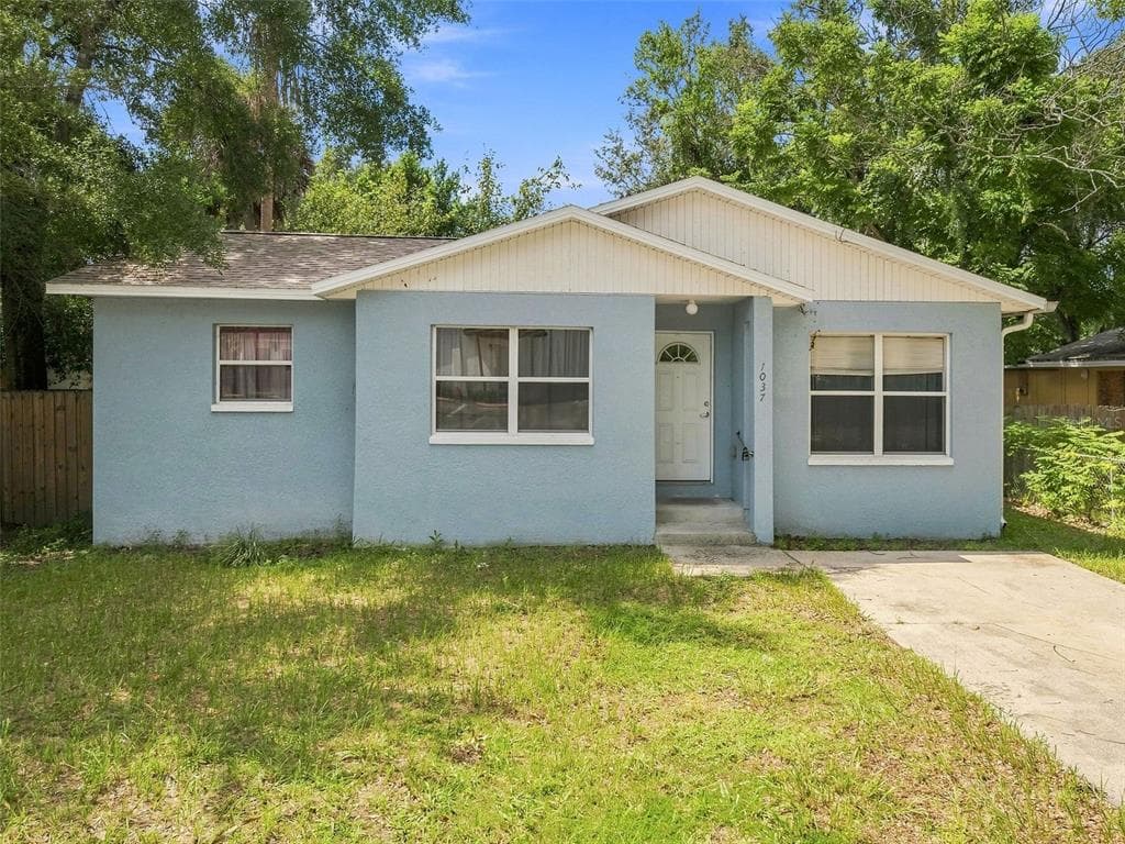 1037 E YUKON STREET TAMPA, FL 33604
