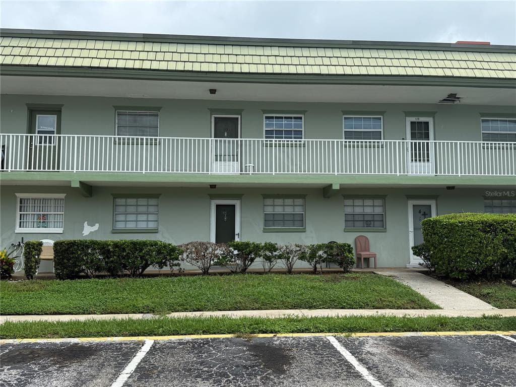 1433 S BELCHER ROAD UNIT C11 CLEARWATER, FL 33764