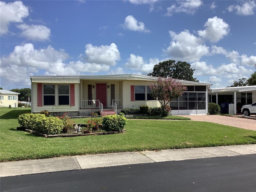 269 SALEM AVENUE UNIT 9