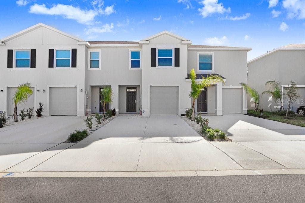 366 MANGROVE SHADE CIRCLE APOLLO BEACH, FL 33572
