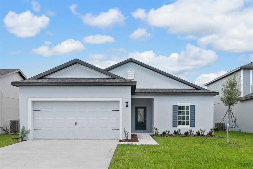 13284 TULA LOOP ASTATULA, FL 34705