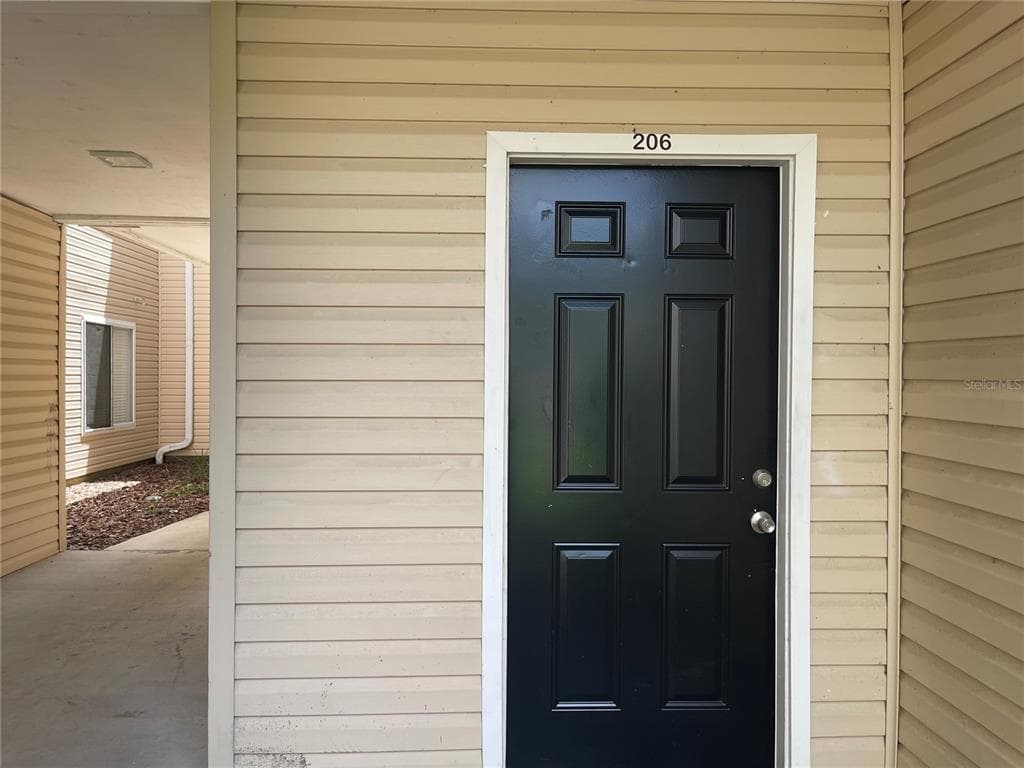 3921 SW 34TH STREET UNIT 206 GAINESVILLE, FL 32608