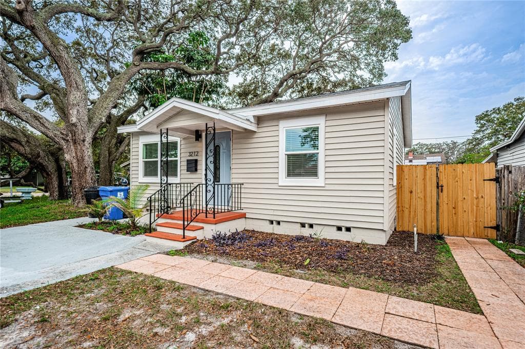 3212 23RD STREET N ST PETERSBURG, FL 33713