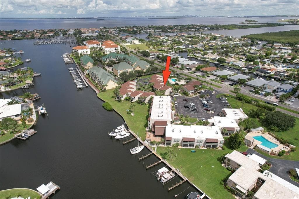1028 APOLLO BEACH BOULEVARD UNIT 4