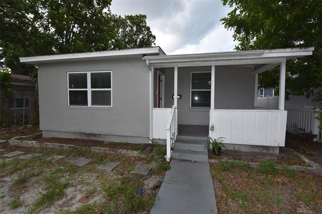 4642 10TH AVENUE S ST PETERSBURG, FL 33711