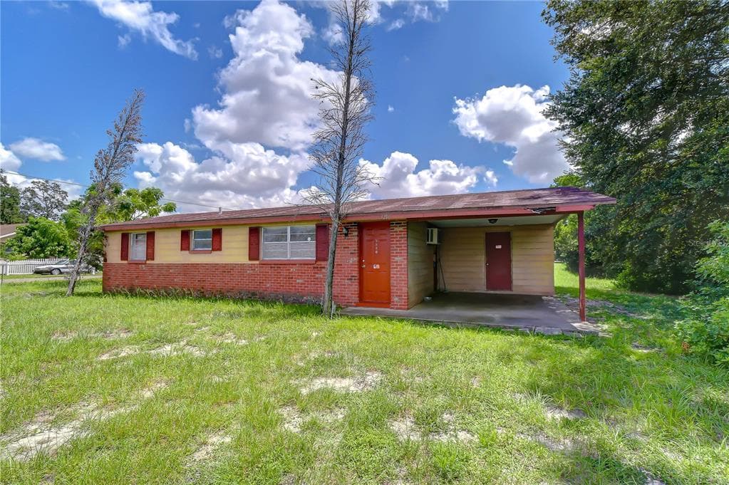 3210 W GIDDENS AVENUE TAMPA, FL 33614