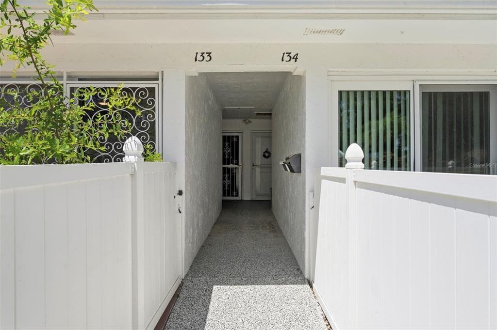1655 S HIGHLAND AVENUE UNIT F133 CLEARWATER, FL 33756