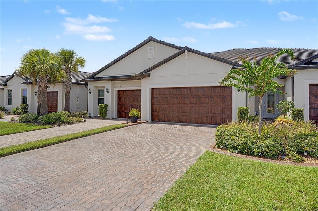 10228 ECHO DOCK LOOP SAN ANTONIO, FL 33576