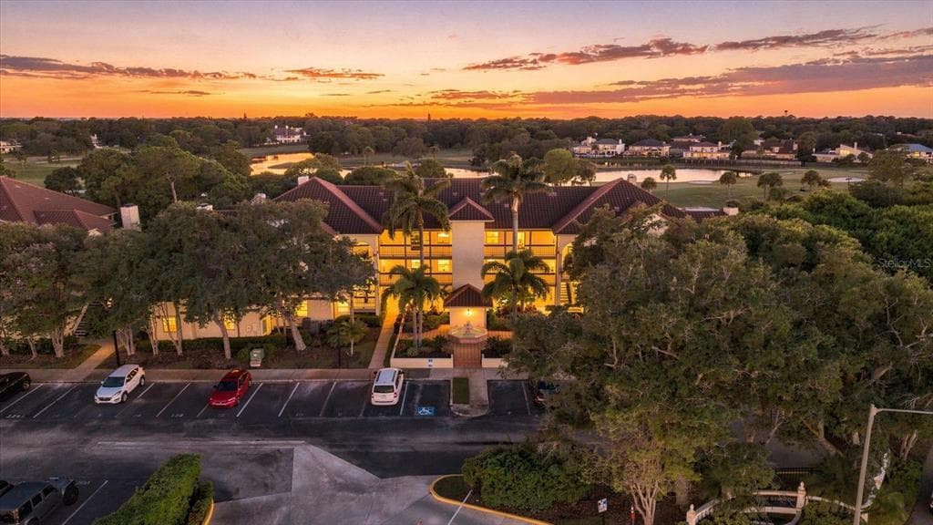 2400 FEATHER SOUND DRIVE UNIT 133 CLEARWATER, FL 33762