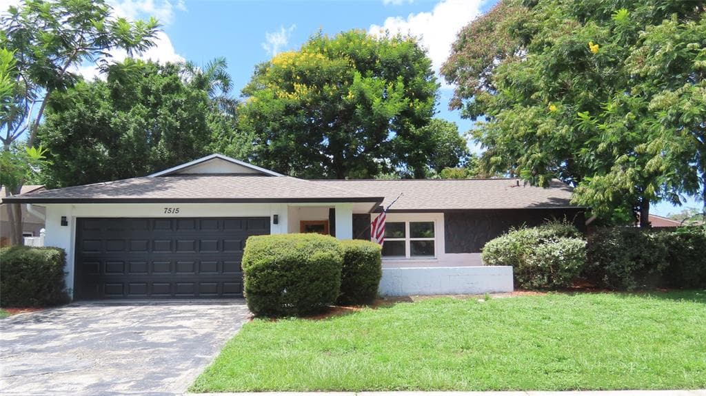 7515 WINGING WAY DRIVE TAMPA, FL 33615