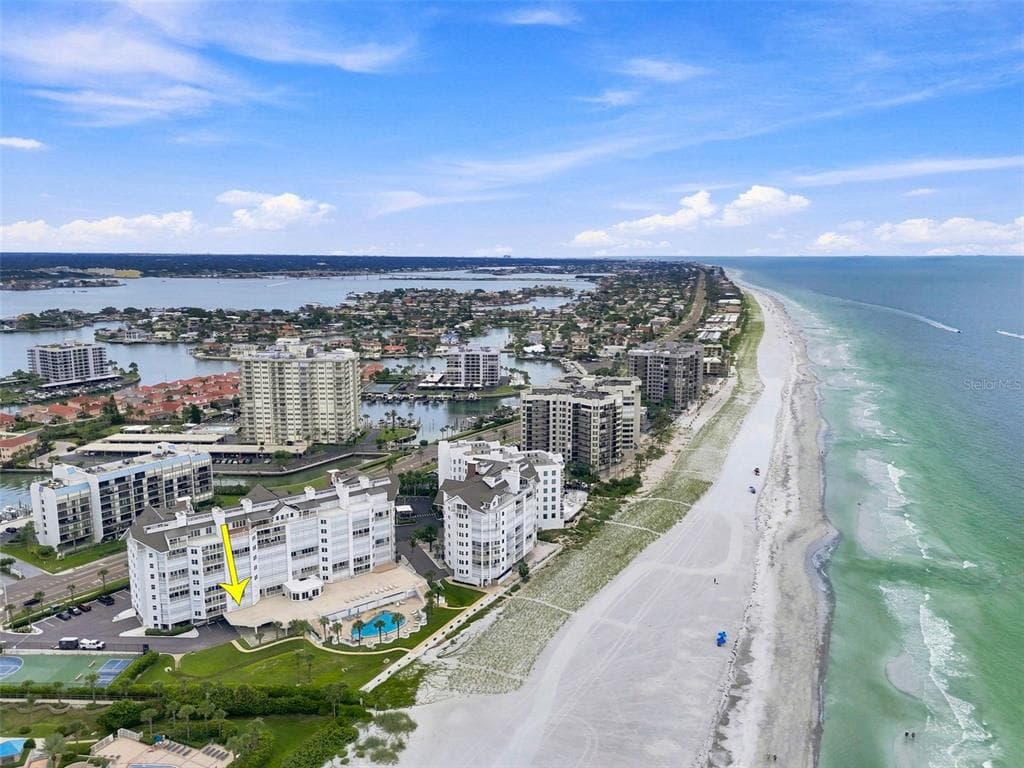 1582 GULF BOULEVARD UNIT 1106 CLEARWATER, FL 33767