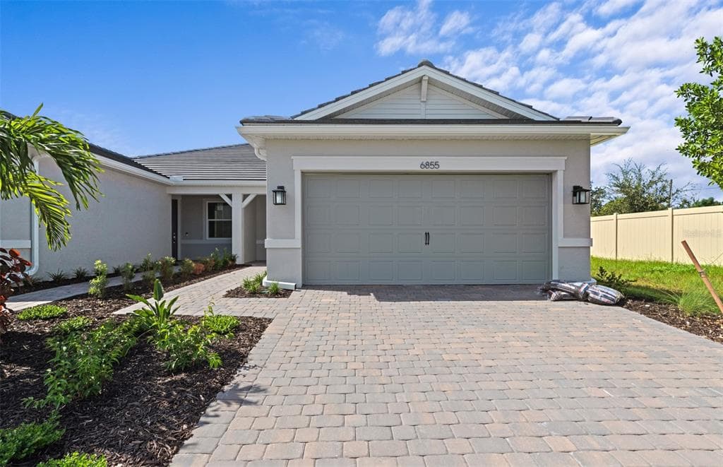 6855 CALI COURT NOKOMIS, FL 34275