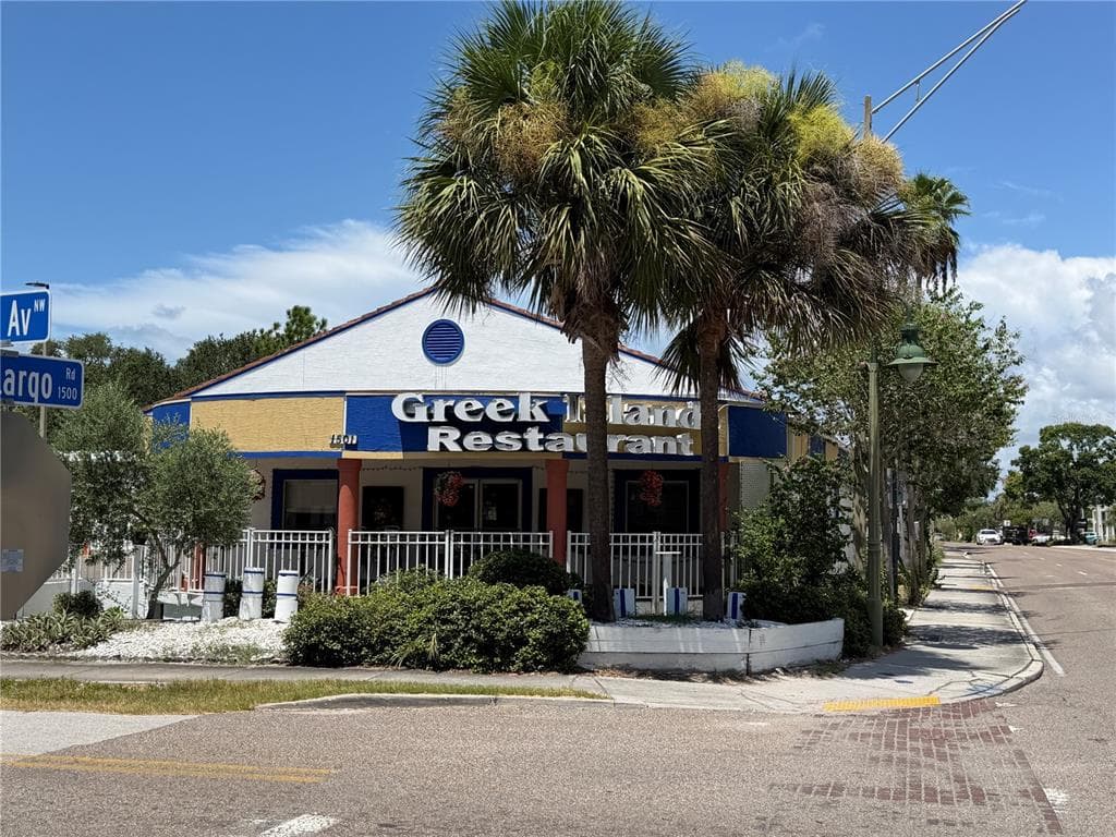 1501 CLEARWATER LARGO ROAD N LARGO, FL 33770