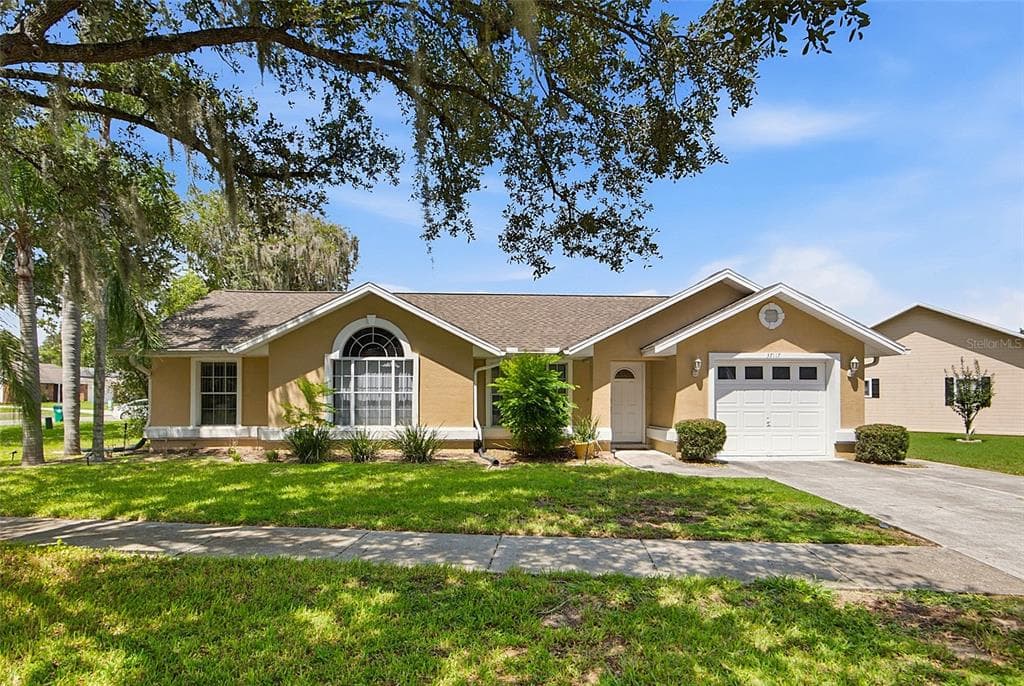 37117 FOXRUN PLACE ZEPHYRHILLS, FL 33542