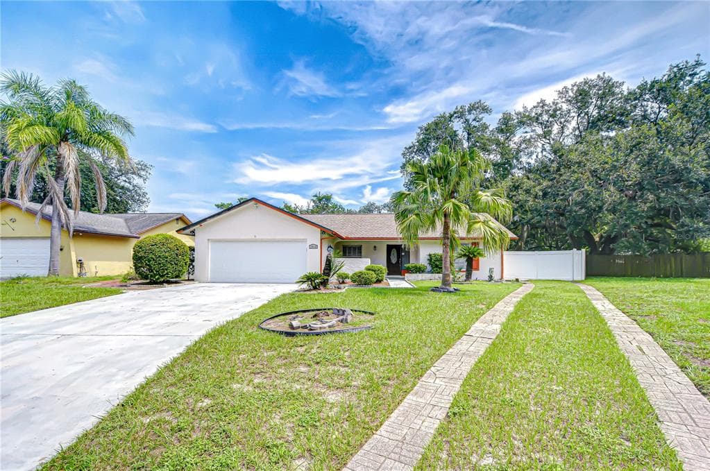 7613 S SANIBEL CIRCLE TEMPLE TERRACE, FL 33637