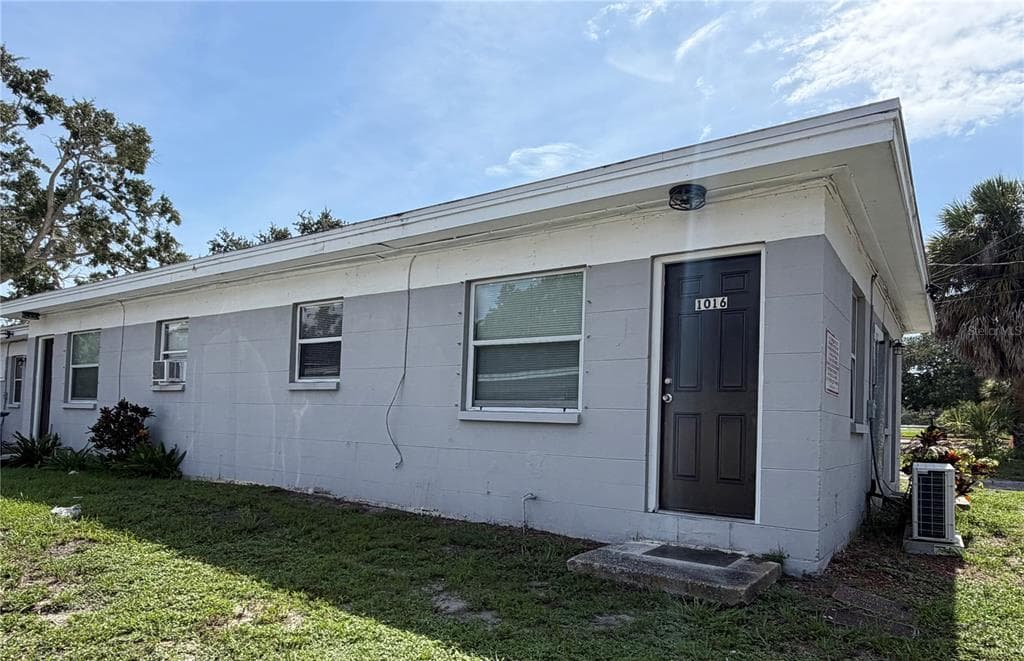 1016 VINE AVE AVENUE CLEARWATER, FL 33755