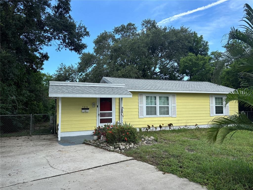 7216 7TH AVENUE N ST PETERSBURG, FL 33710