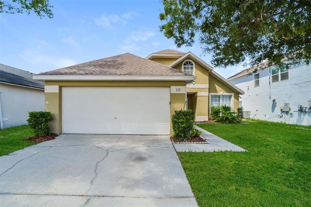 10 JETT LOOP APOPKA, FL 32712
