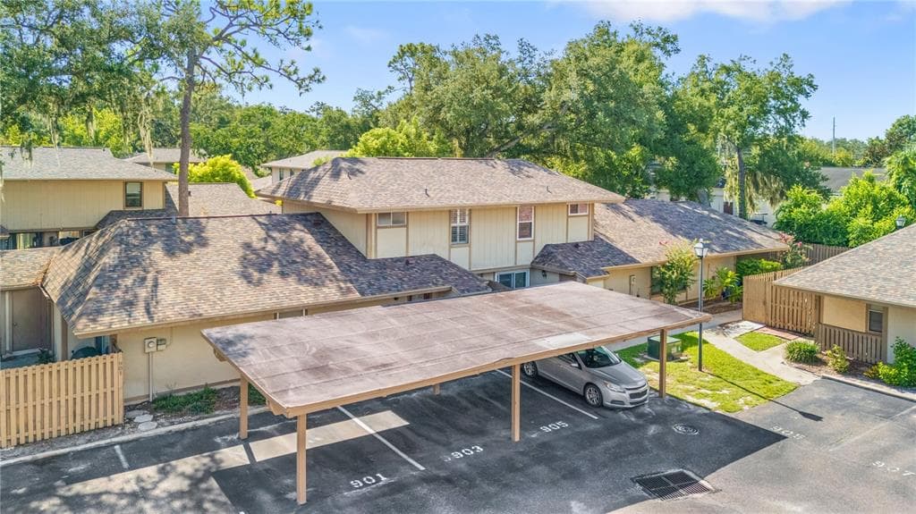 903 BUCK COURT BRANDON, FL 33511
