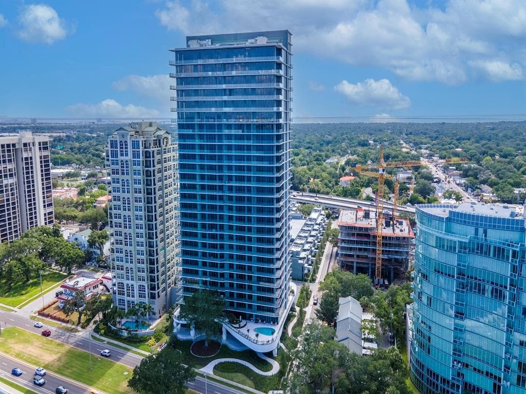 3101 BAYSHORE STREET UNIT 1001