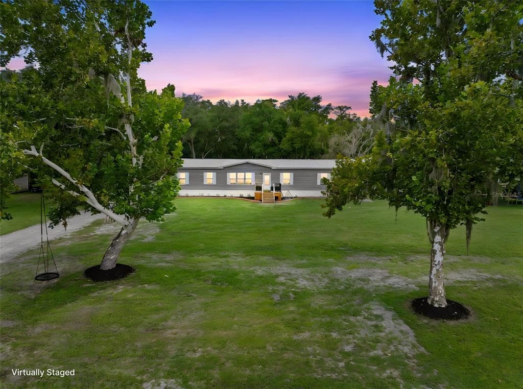 4045 LOURY DRIVE WESLEY CHAPEL, FL 33543