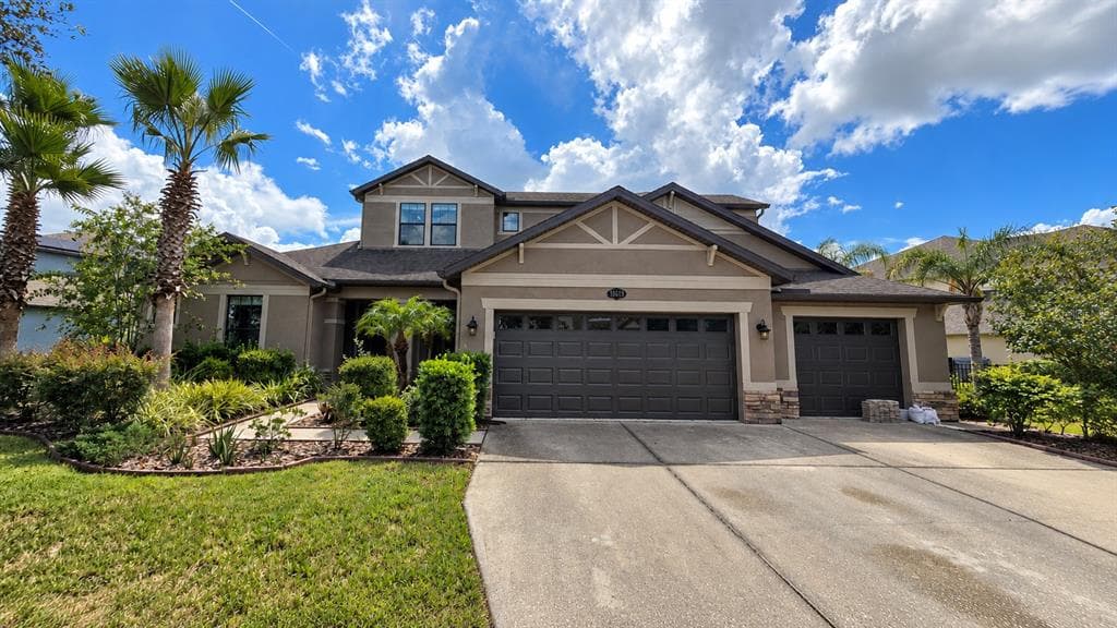 10619 MISTFLOWER LANE TAMPA, FL 33647