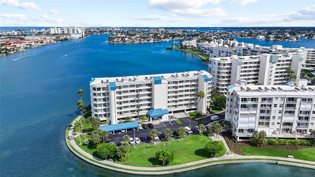7922 SAILBOAT KEY BOULEVARD S UNIT 206