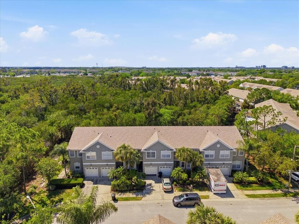 752 VALLANCE WAY NE ST PETERSBURG, FL 33716