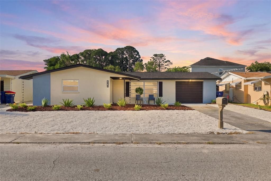 3128 HARVARDSTON LOOP HOLIDAY, FL 34691