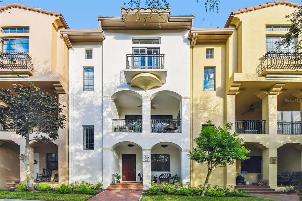 5920 PRINTERY STREET UNIT 103 TAMPA, FL 33616