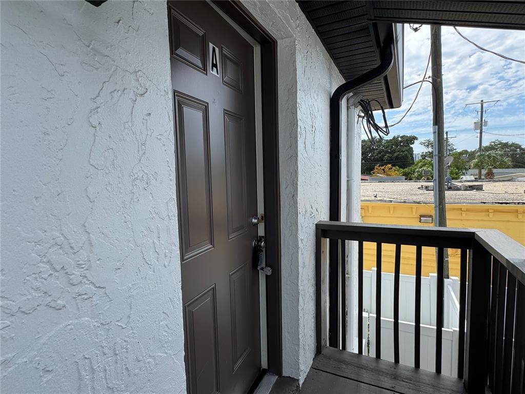 5608 S MANHATTAN AVENUE UNIT A TAMPA, FL 33616
