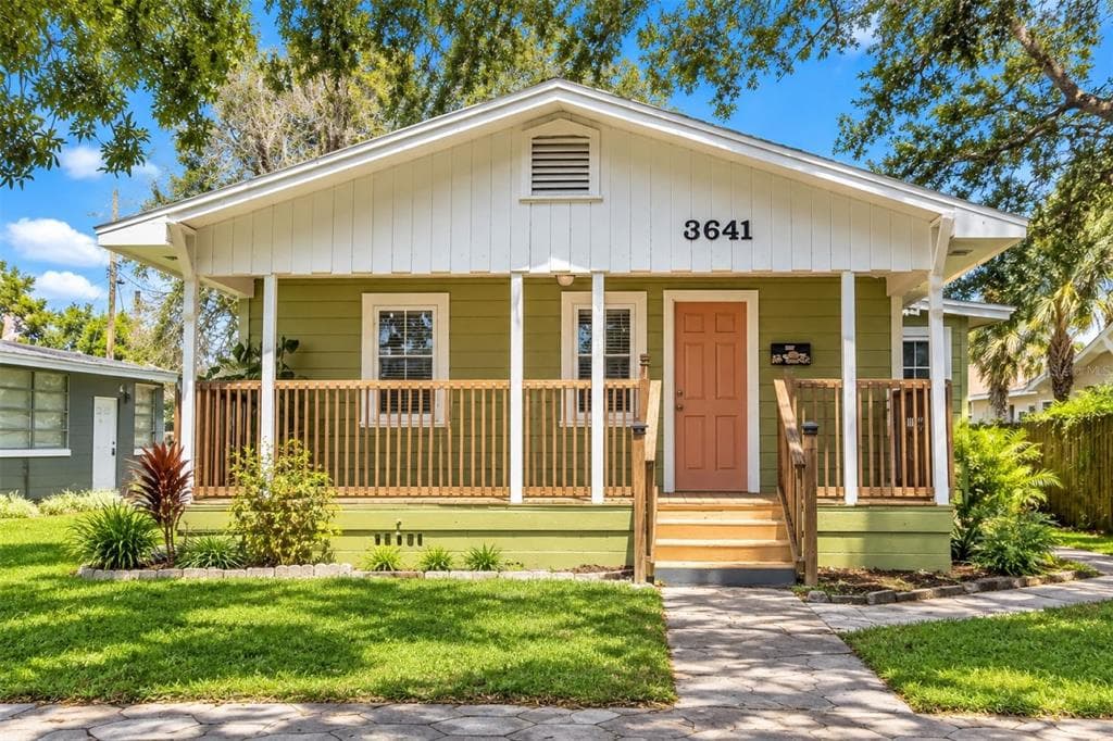 3641 3RD AVENUE N ST PETERSBURG, FL 33713