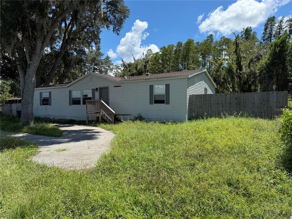 19036 BREWER ROAD LAND O LAKES, FL 34638