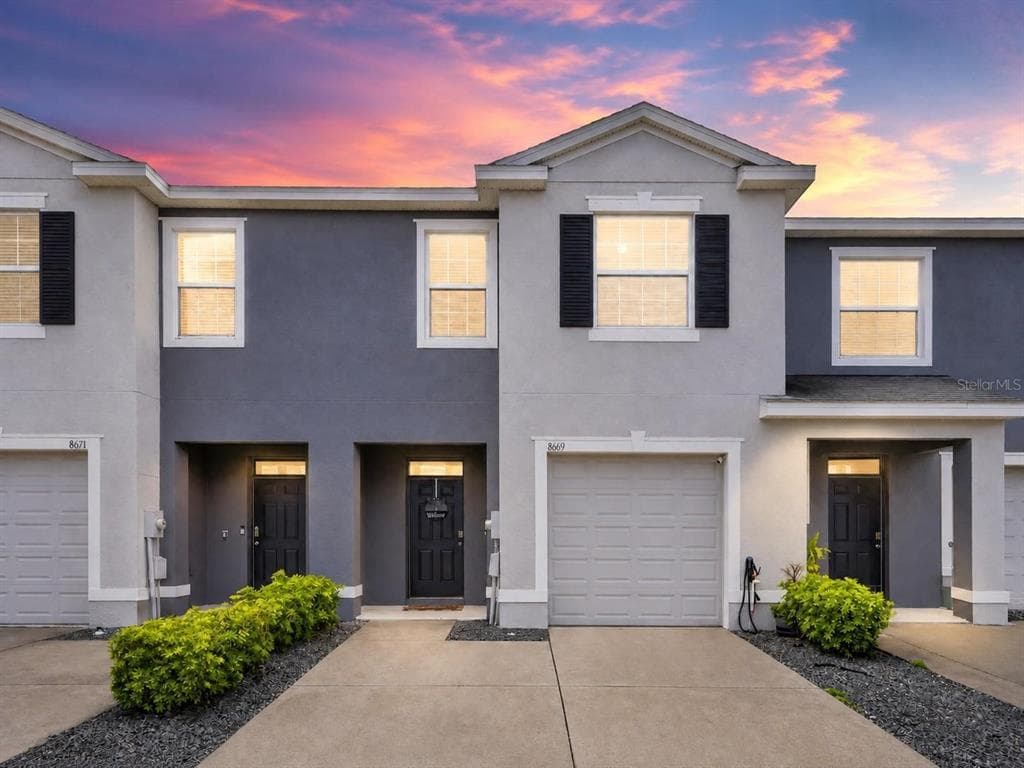 8669 FALLING BLUE PLACE RIVERVIEW, FL 33578