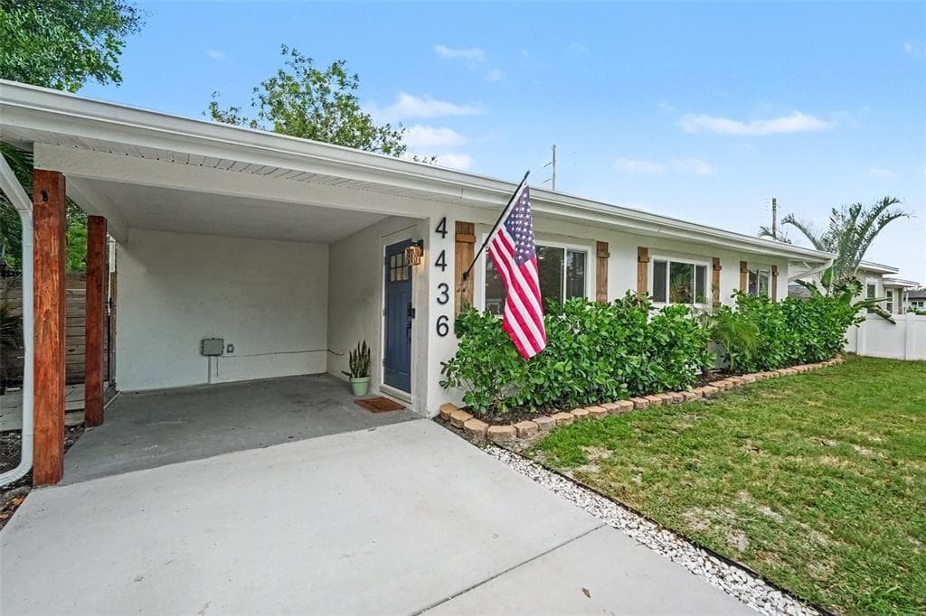 4436 W TRILBY AVENUE TAMPA, FL 33616