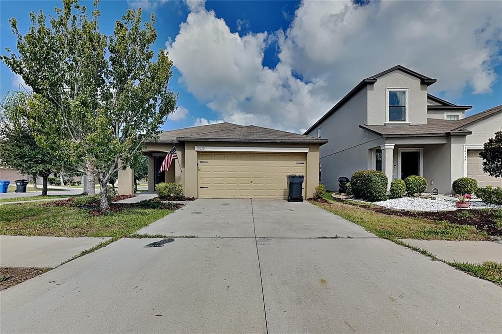 10129 CARLOWAY HILLS DRIVE WIMAUMA, FL 33598