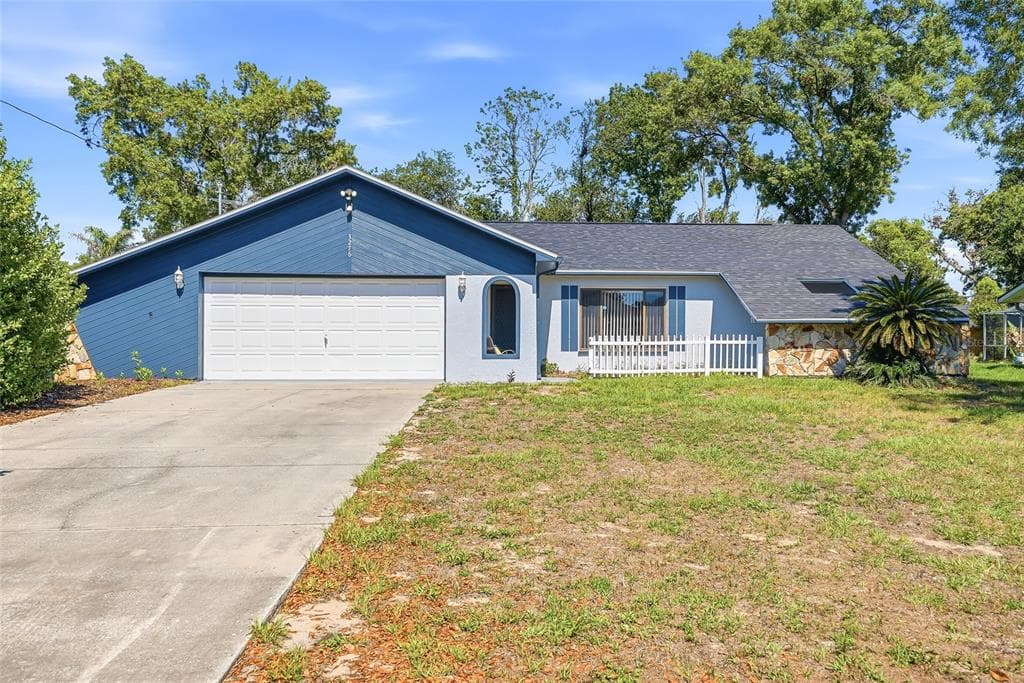 3276 MORVEN DRIVE SPRING HILL, FL 34609