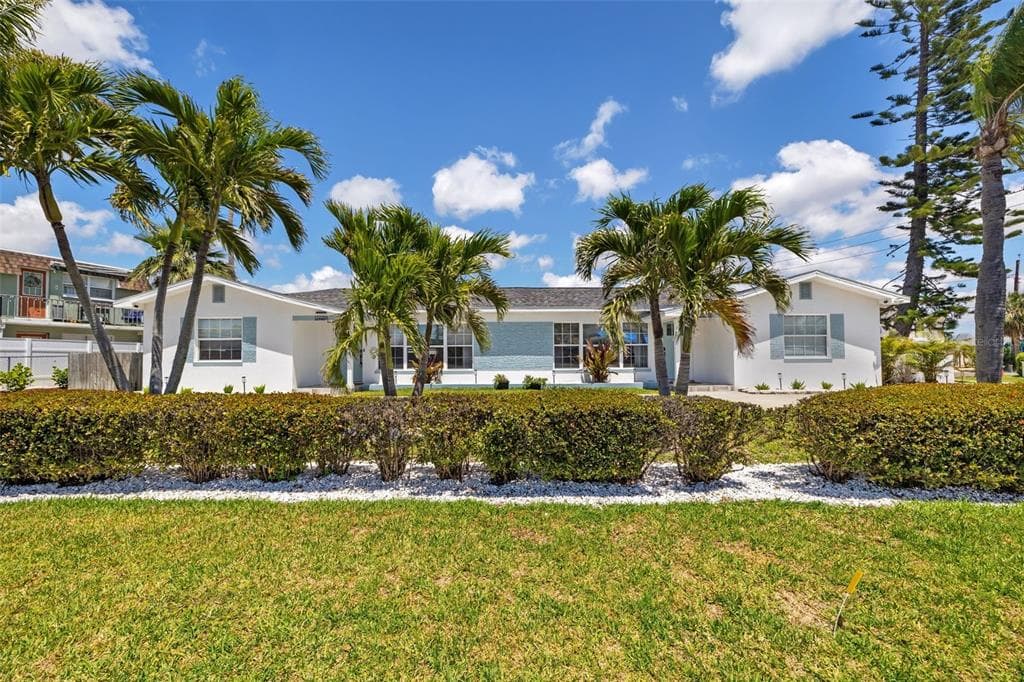 11225 2ND STREET E UNIT A TREASURE ISLAND, FL 33706