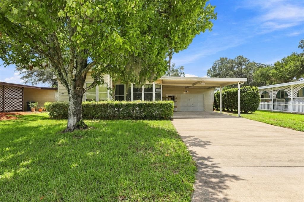 3215 WEKIVA ROAD TAVARES, FL 32778