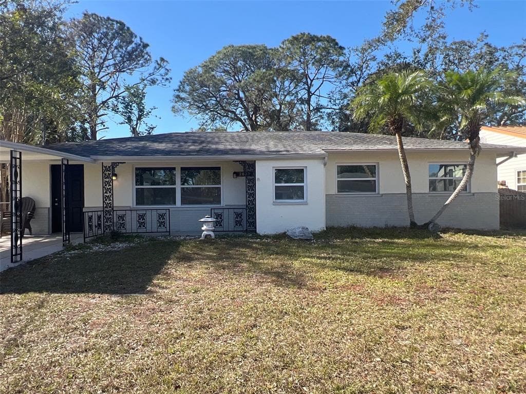 2638 TEAL AVENUE SARASOTA, FL 34232