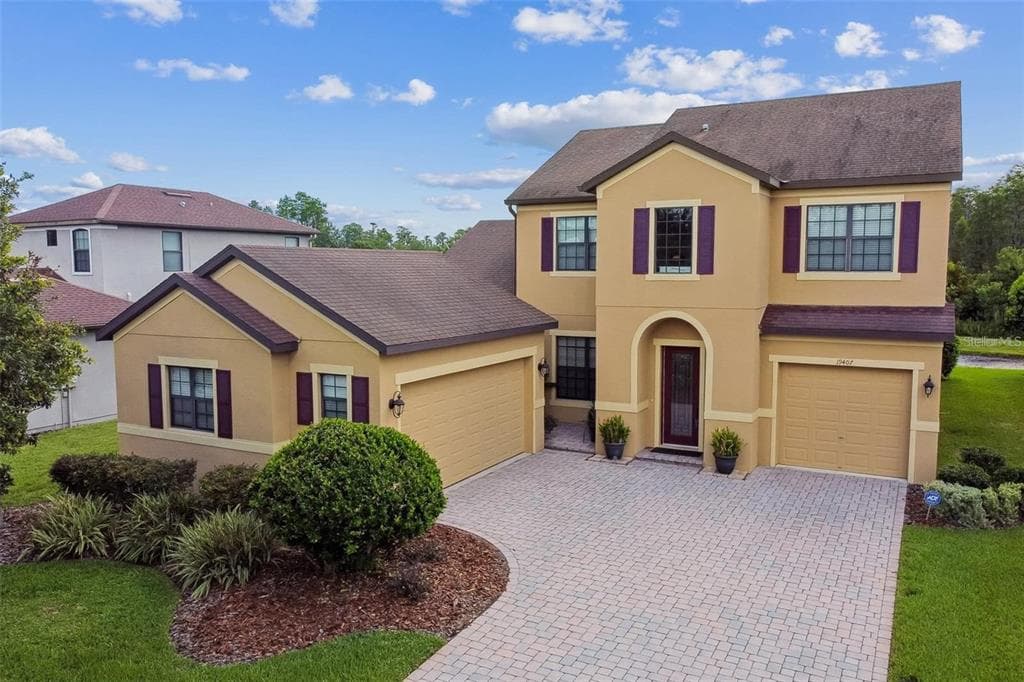 19407 SWEET GRASS WAY LUTZ, FL 33558