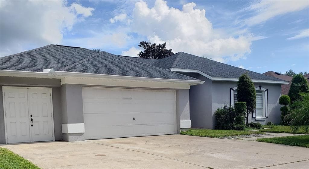 3011 PARTRIDGE POINT TRAIL VALRICO, FL 33596