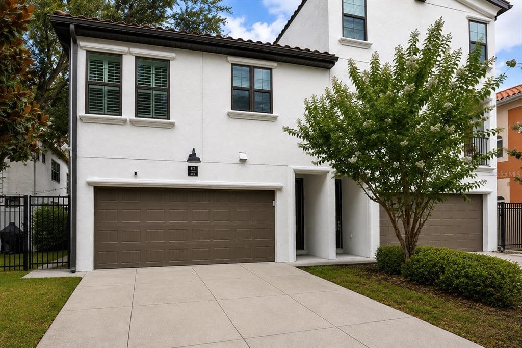412 S ALBANY AVENUE UNIT 3