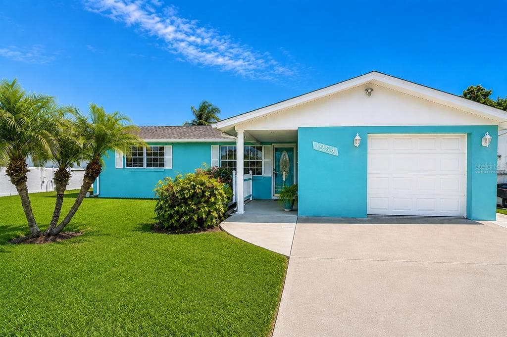 1954 COOLIDGE ROAD HOLIDAY, FL 34691