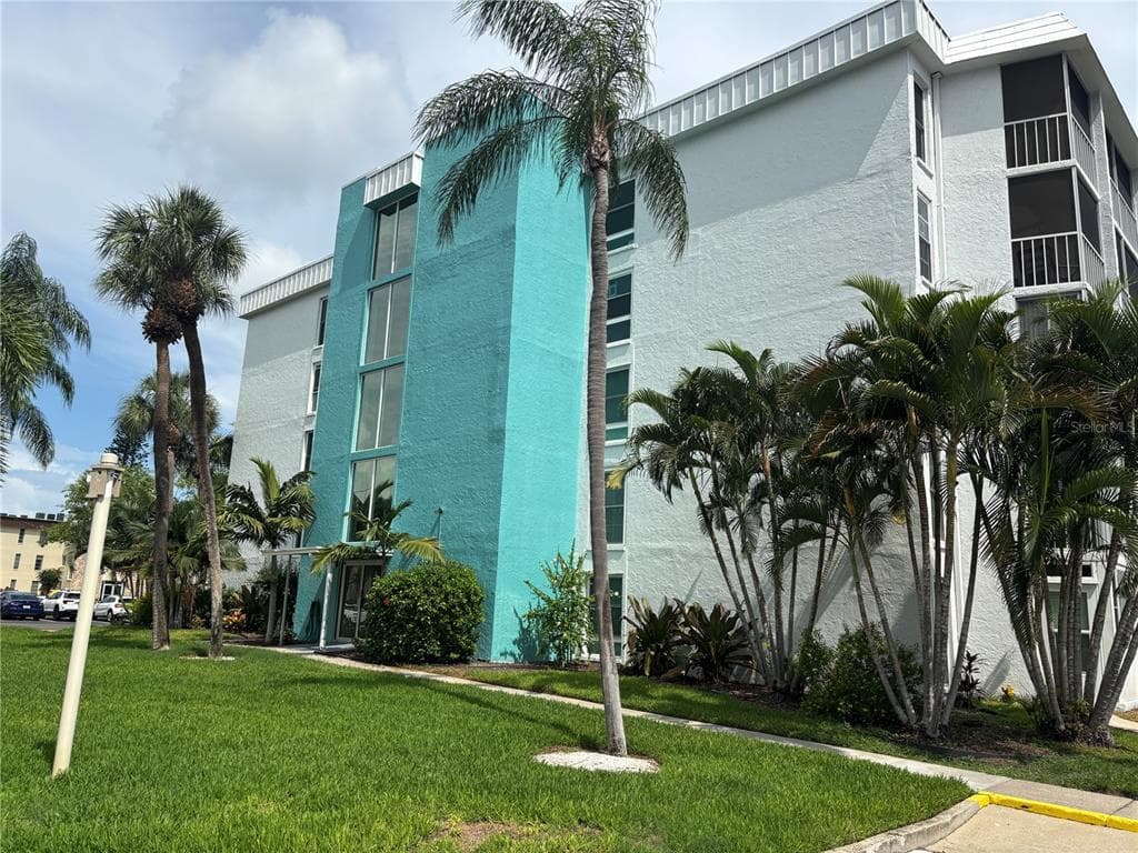 4910 38TH WAY S UNIT 411